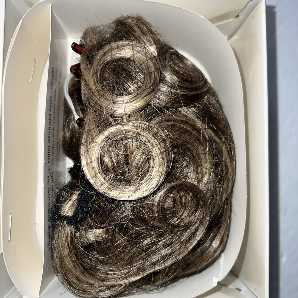 Raquel Welch NEW Put On Piece Pony Hair Proper Color R1020 Brown/Blonde Clip